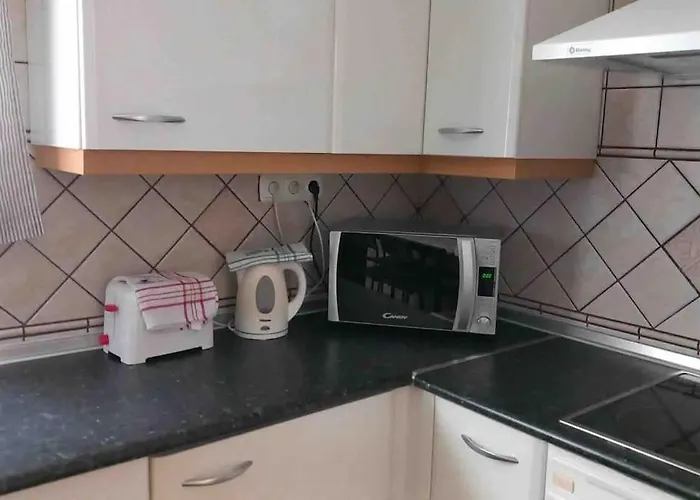 아파트 Riviera Park 7a - Air Con- Wi-fi- Uk Channels- 5 Minutes Walking From The Sea