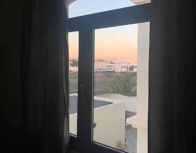 Riviera Park 7a - Air Con- Wi-fi- Uk Channels- 5 Minutes Walking From The Sea * Tias